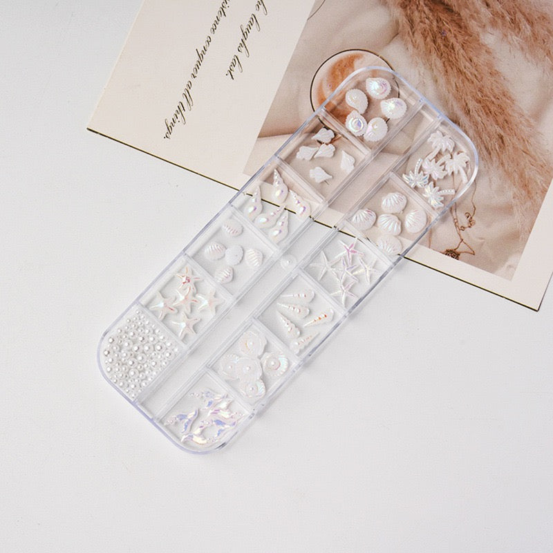 12 Grids Box Nail Accessories - Aurora Shell