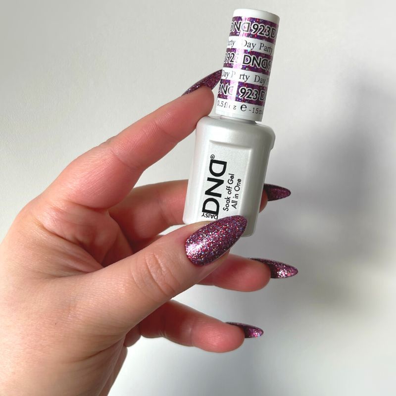 Chỉ Sơn Gel DND (901-999)