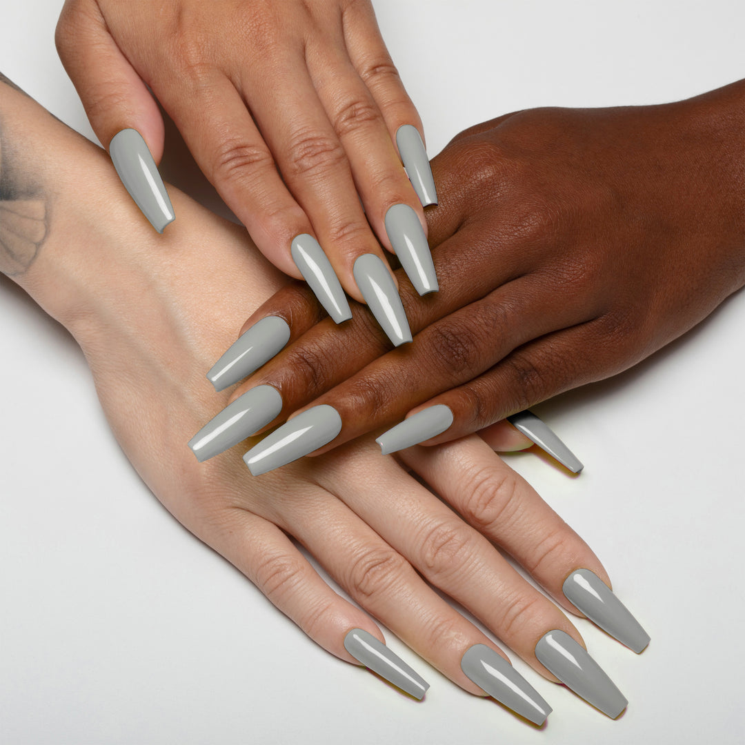 Aprés Gel Couleur HEMA &amp; TPO-free 331 Seal Of Approval - on nails