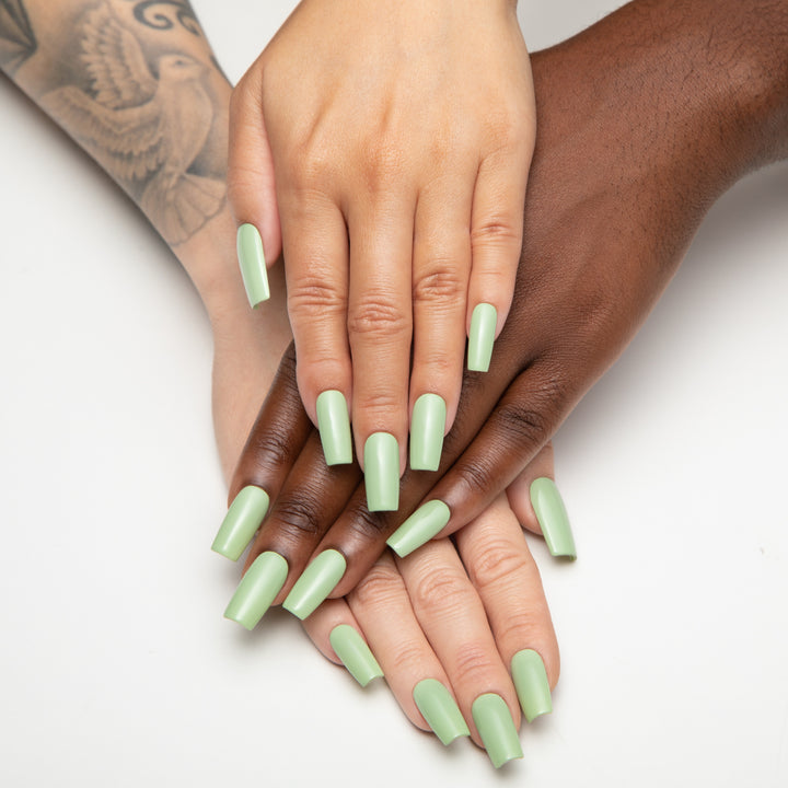 Aprés Gel Couleur HEMA &amp; TPO-free 353 Sage Advice - on nails