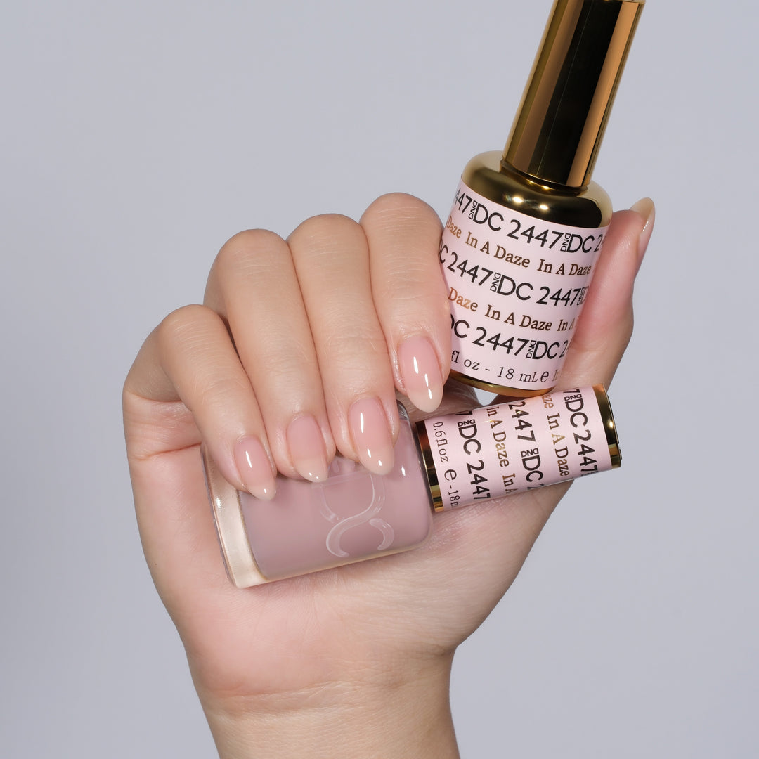 DC DUO GEL MATCHING COLOR 2447 In A Daze