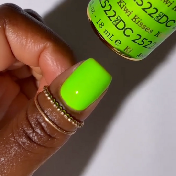 DC DUO GEL MATCHING COLOR 2522 Kiwi Kisses