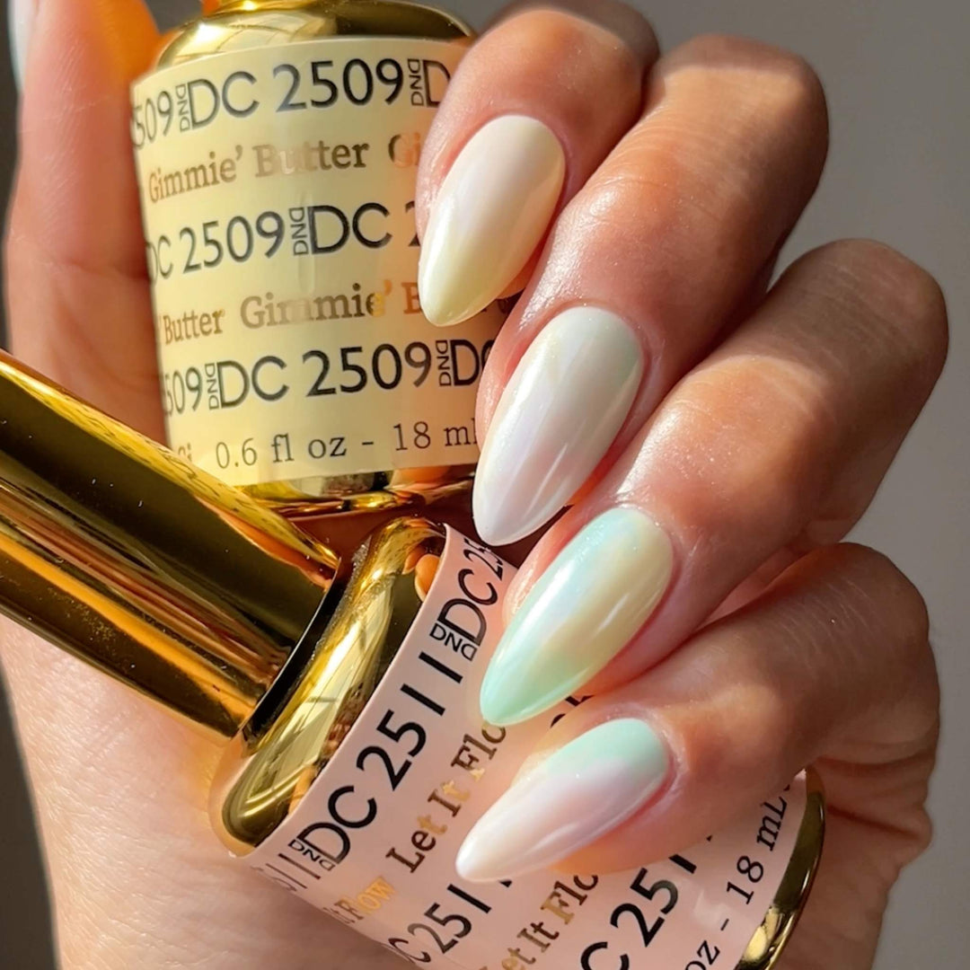 DC DUO GEL MATCHING COLOR 2532 Lavender Haze