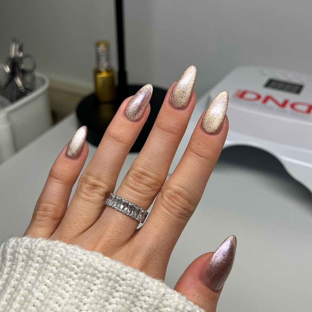 DIVA 9D Cat Eye Glassball 