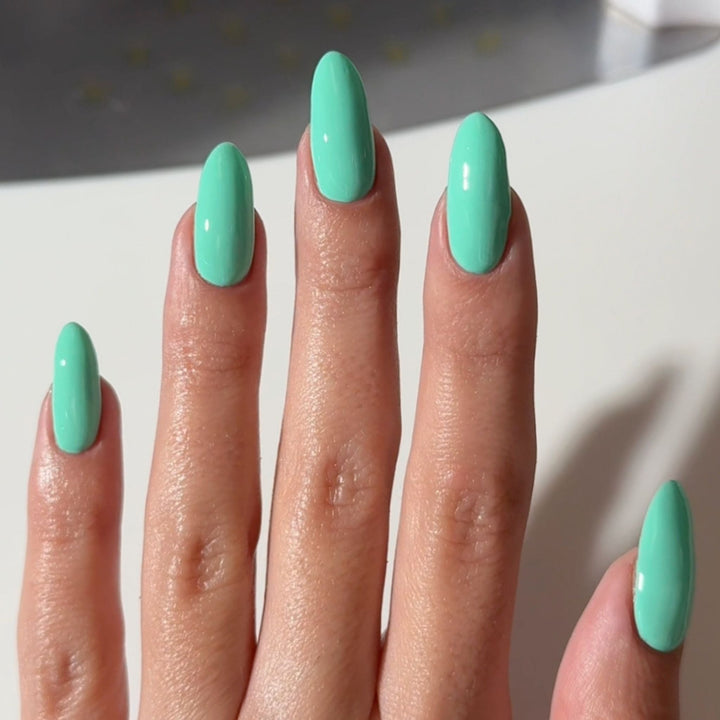 DND DUO GEL MATCHING COLOR (701-799)