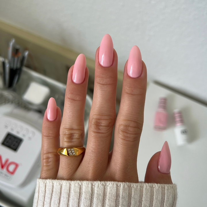 DND Gel Polish Only 8686 (3456) Pink Bubble