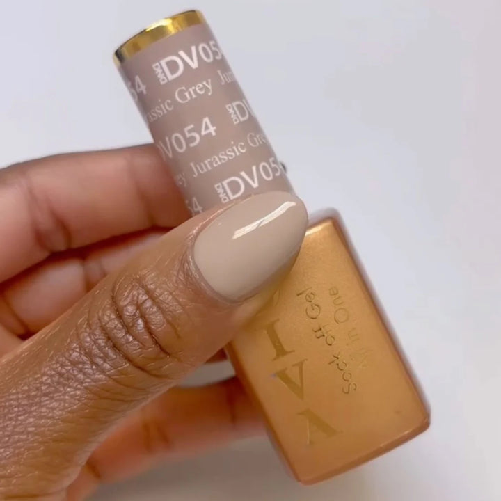 Chỉ Sơn Gel Diva (001-099)