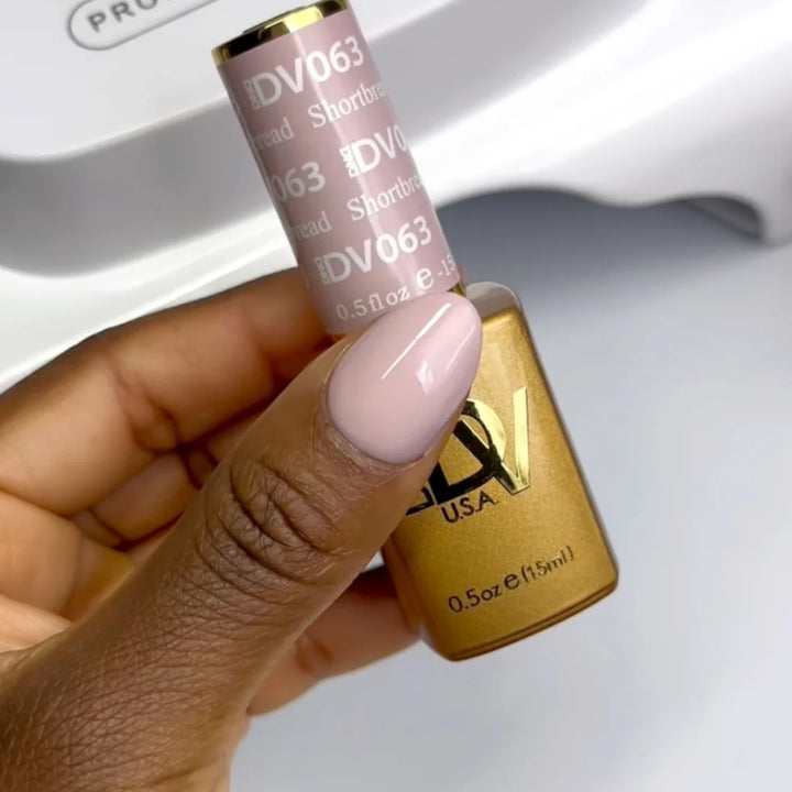 Chỉ Sơn Gel Diva (001-099)