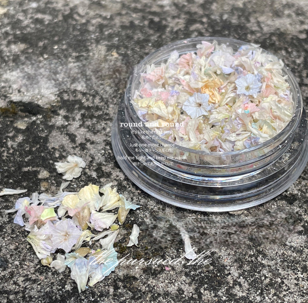 Dried Flowers Nail Art 03 - Nail Charms (view 2)