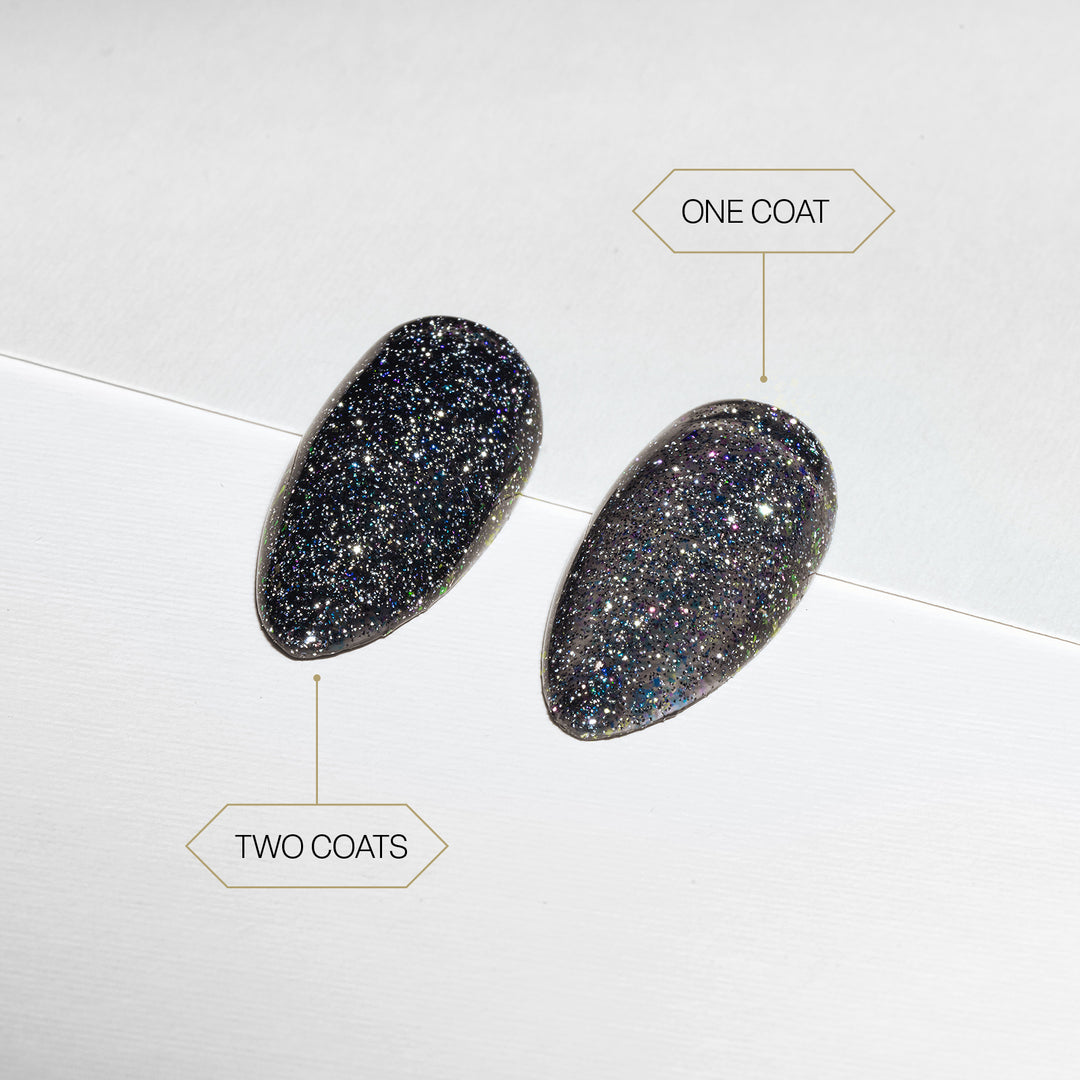 Aprés Flash Glitter Astral Gel Couleur FG07 Just A Phase - one coat vs two coats