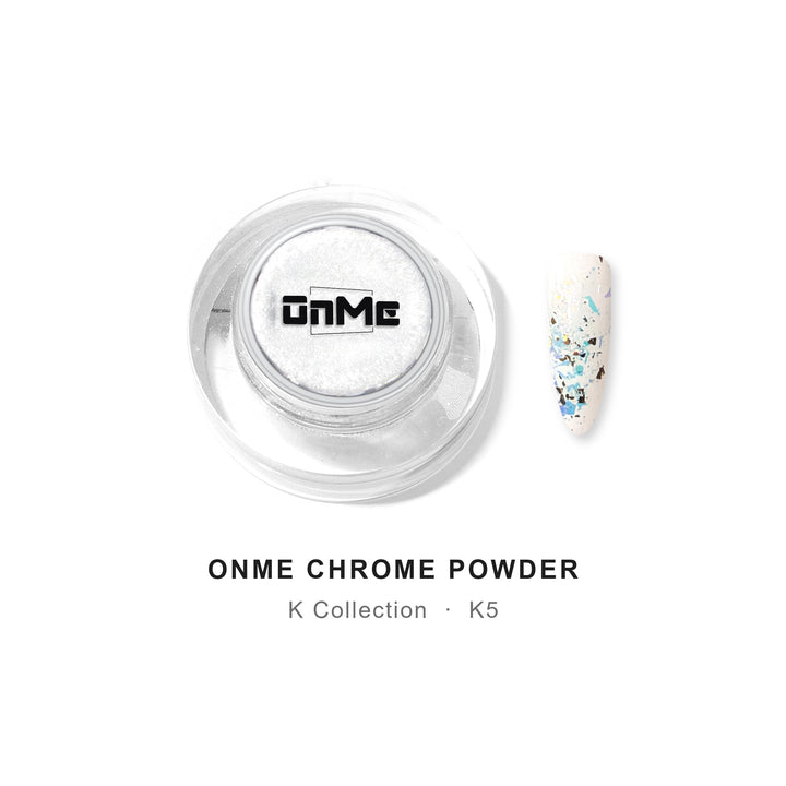 ONME Chrome Powder K5 – aqua–bronze aurora chrome flakes 0.5 g, jar with nail swatch on white base