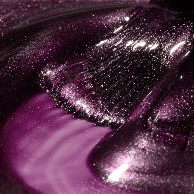 The GelBottle Valet Magnetic texture close-up with brush
