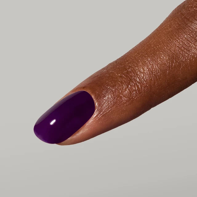The GelBottle Gel Polish Penthouse on a nail