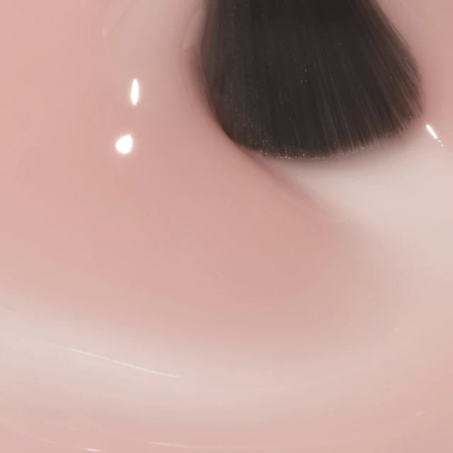 The GelBottle Hard BIAB Grace texture close-up with brush