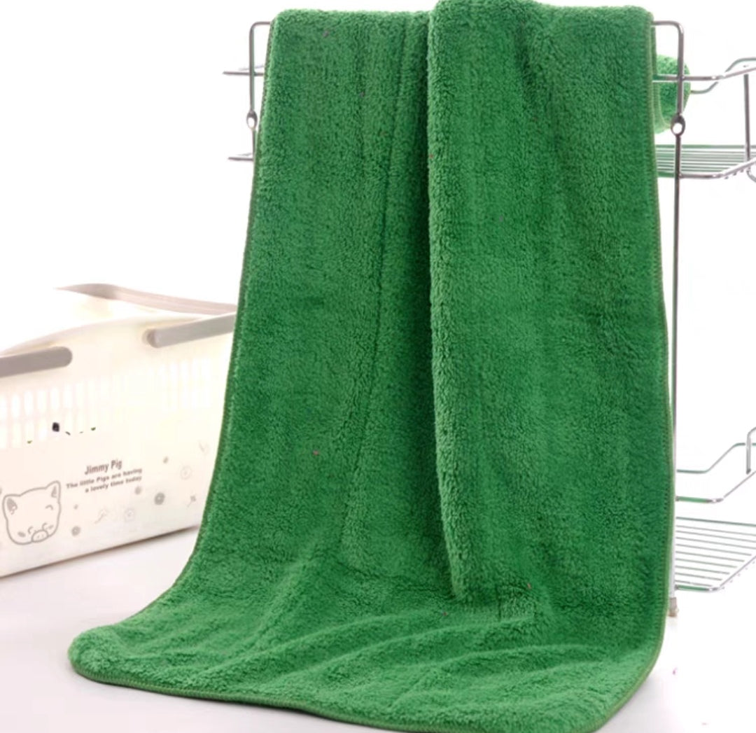 Manicure Pedicure Thick Towel 75 x 35 cm