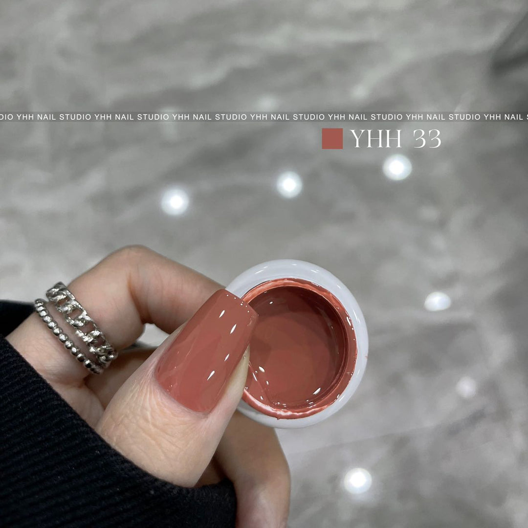 YHH Gel Polish | Y33