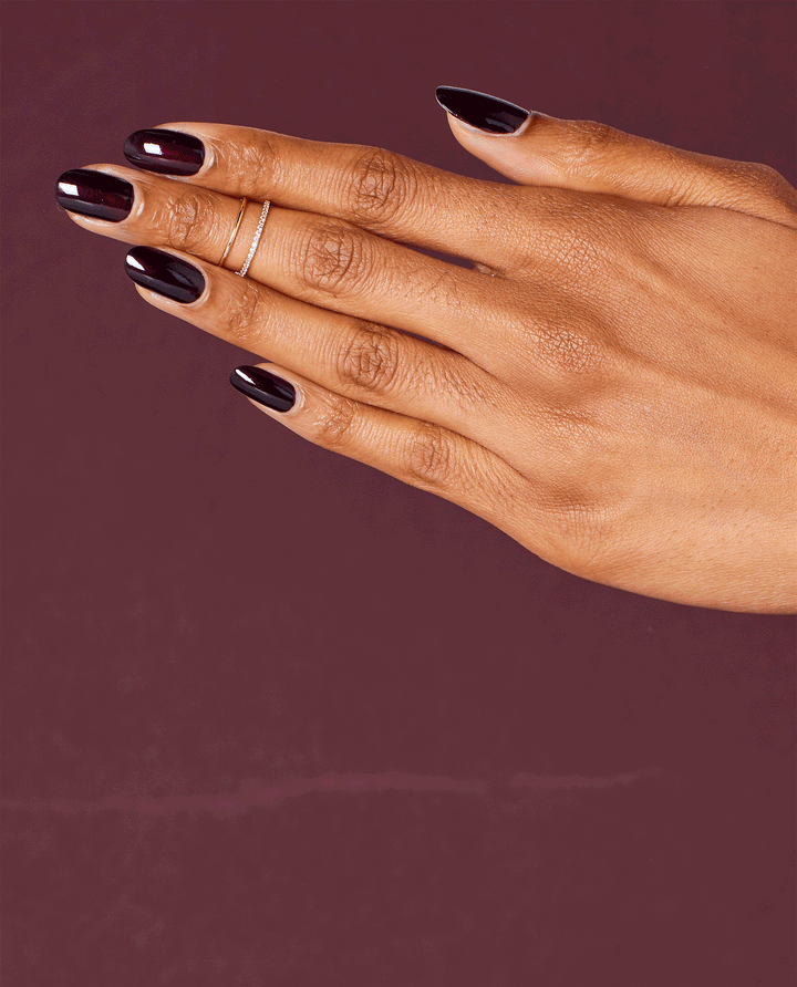 Sơn gel OPI - GC I43 Black Cherry Chutney