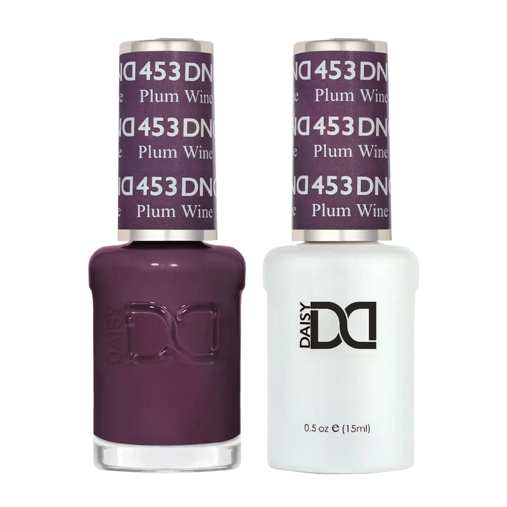 DND Duo 453 Plum Wine, gel polish and matching nail lacquer bottles