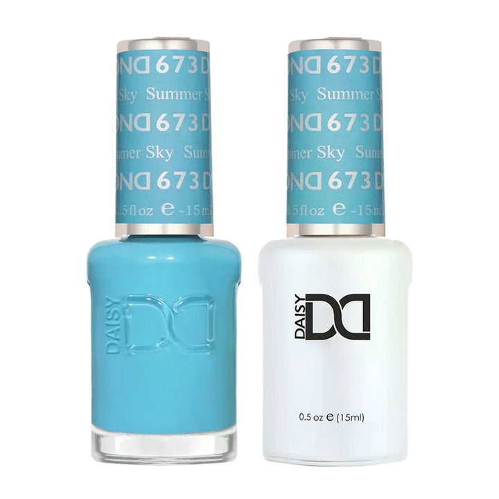 DND Duo 673 Summer Sky, gel polish and matching nail lacquer bottles