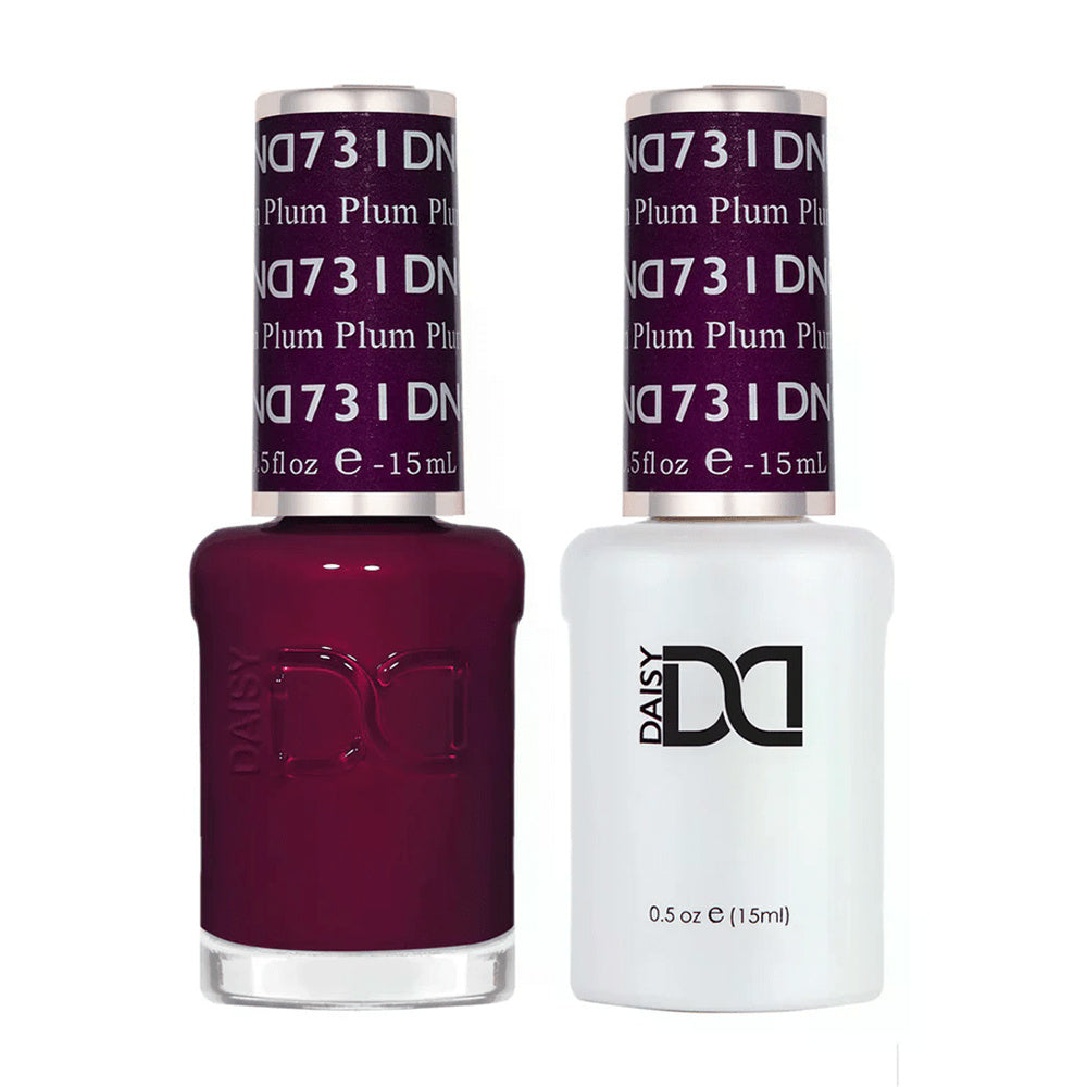 DND Duo 731 Plum, gel polish and matching nail lacquer bottles