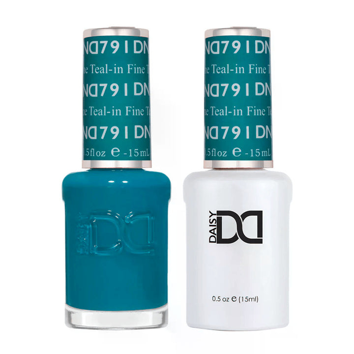 DND Duo 791 Teal-in Fine, gel polish and matching nail lacquer bottles