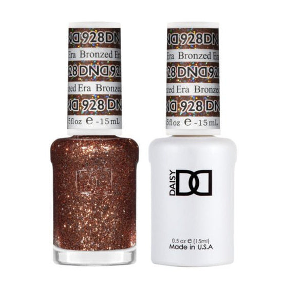 DND Duo 928 Bronzed Era, gel polish and matching nail lacquer bottles