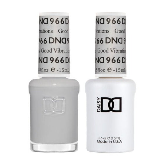 DND Duo 966 Good Vibrations, gel polish and matching nail lacquer bottles