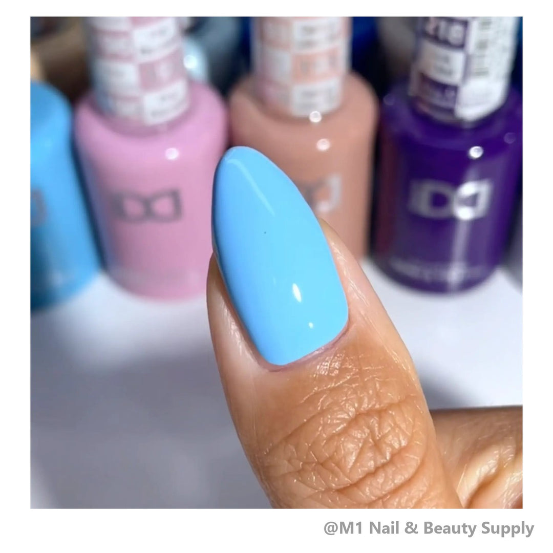DND HEMA &amp; TPO Free 211 Squirtle - shown on nails