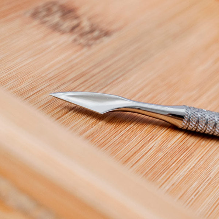 NGHIA P-14 cuticle pusher in use