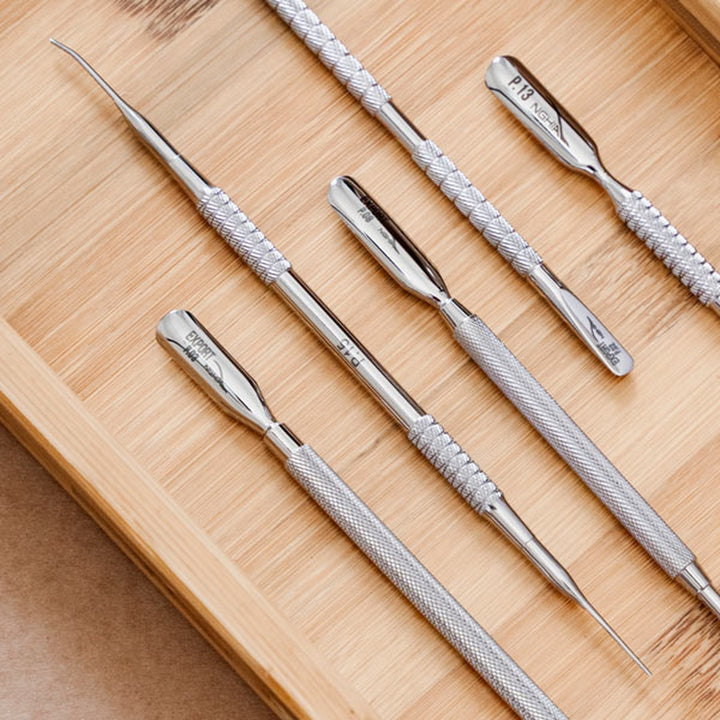 NGHIA P-15 cuticle pusher in use