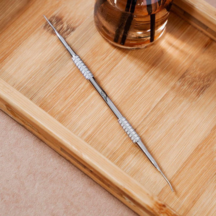 NGHIA P-15 cuticle pusher in use