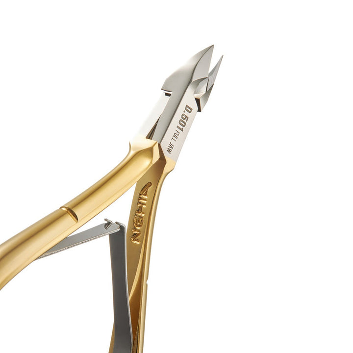 NGHIA D-501 cuticle nipper close-up details