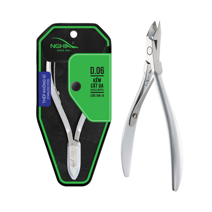NGHIA D-06 cuticle nipper with packaging