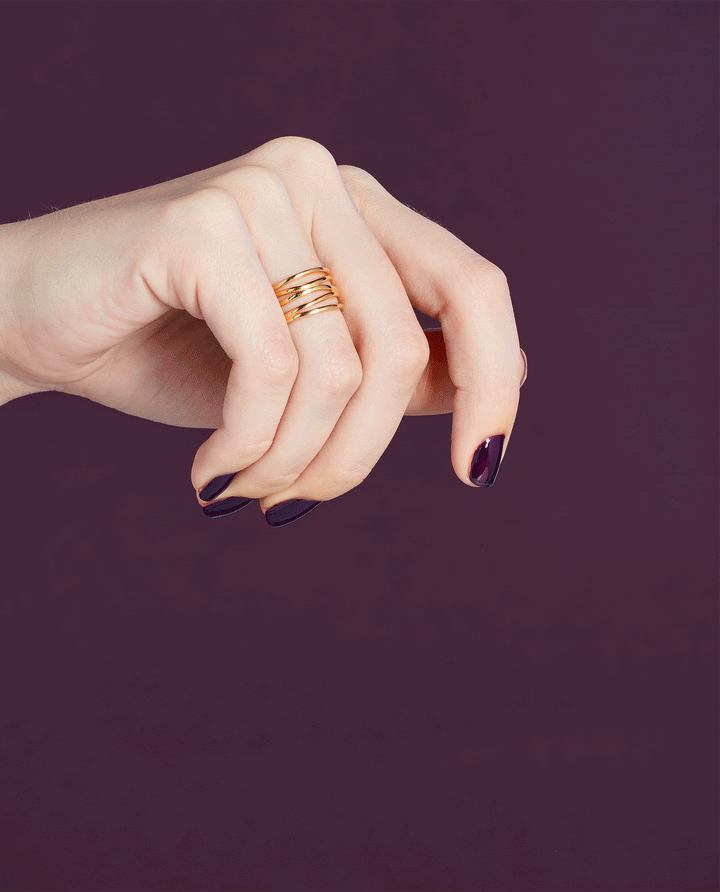 OPI Nail Lacquer - NL V35 O Suzi Mio