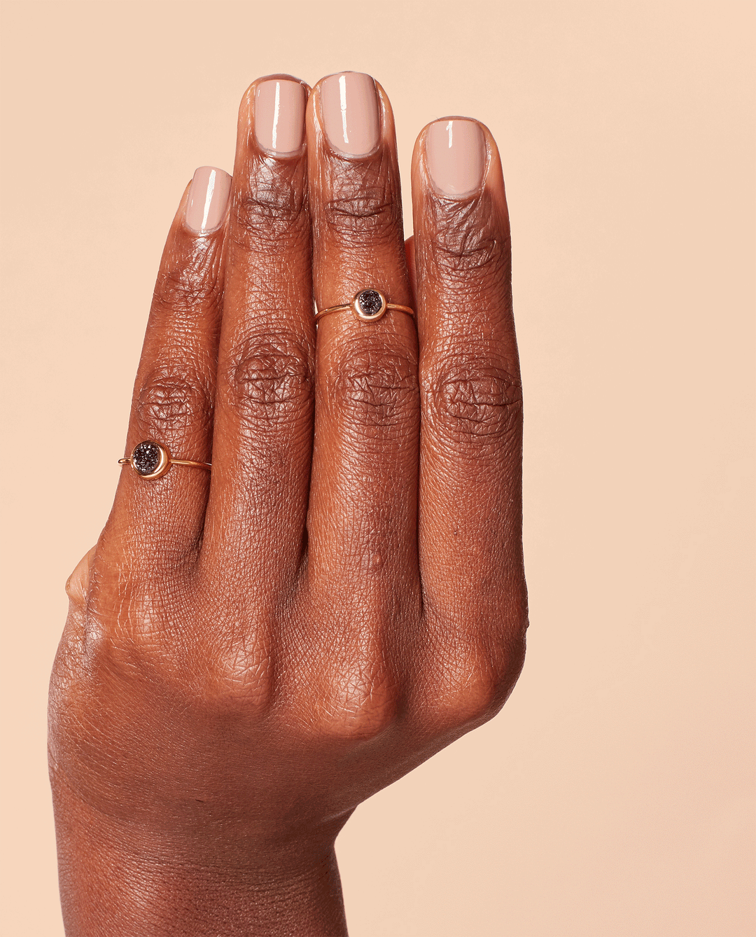 OPI Sơn Gel - GC P61 Samoan Sand