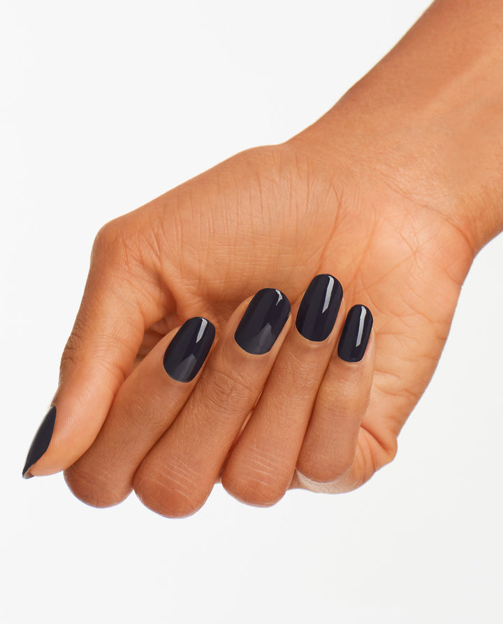 Sơn gel OPI - GC I56 Suzi &amp; the Arctic Fox