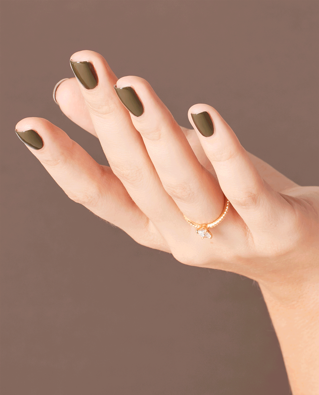 Sơn gel OPI - GC W55 Suzi-The First Lady Of Nails